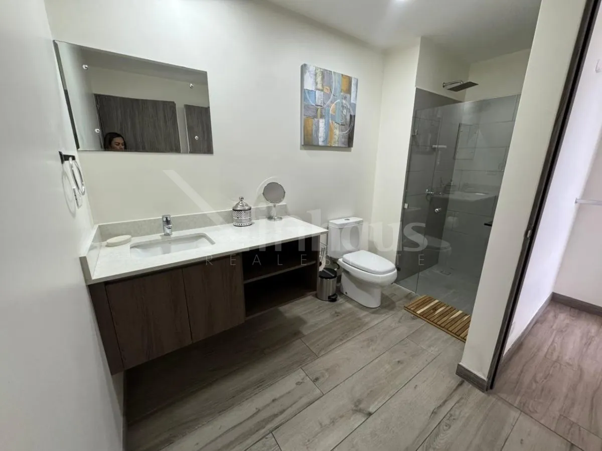 Alquiler de Apartamento amueblado en Escazu. - foto 3