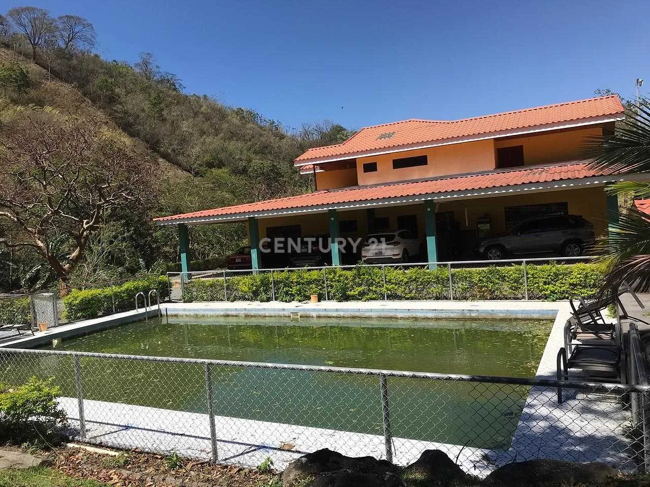 VENTA DE ESPECTACULAR CASA DE MONTAÑA - foto 2