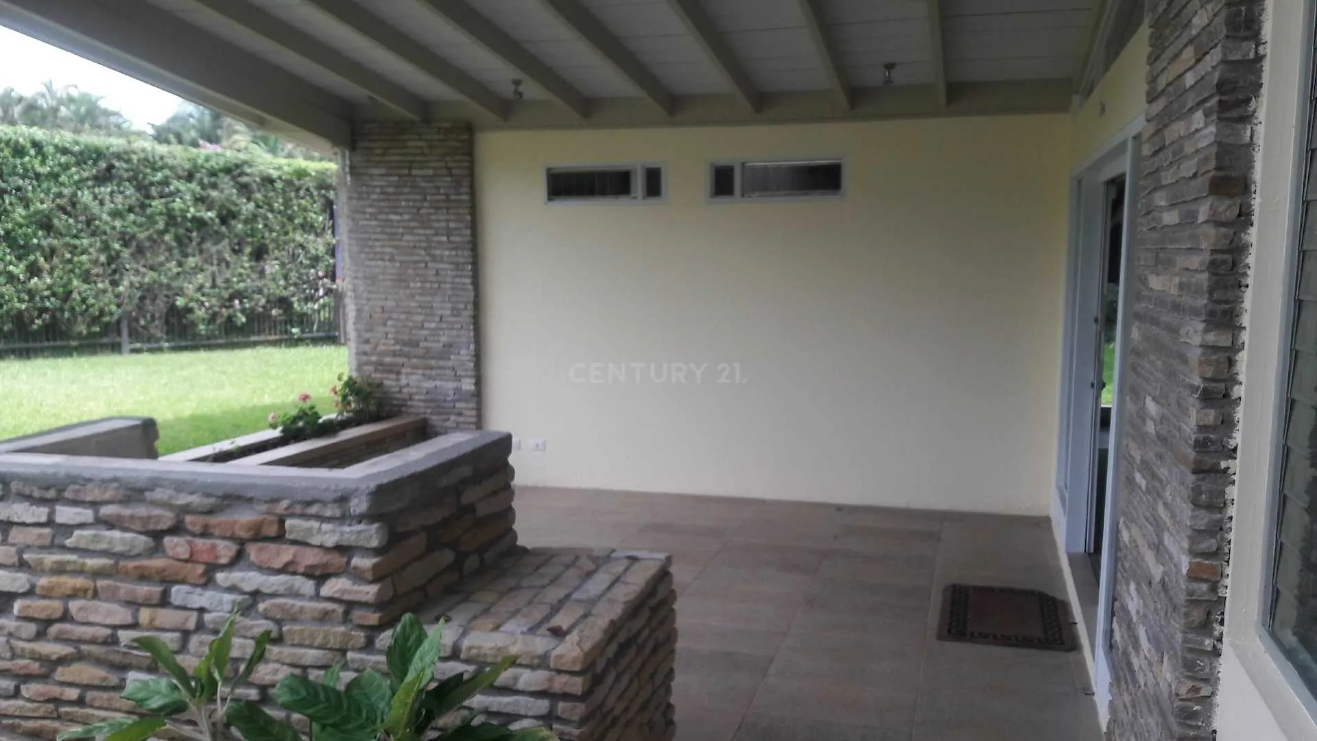 Se vende espaciosa y moderna casa, Los Laureles Escazu, $595,000 - foto 4