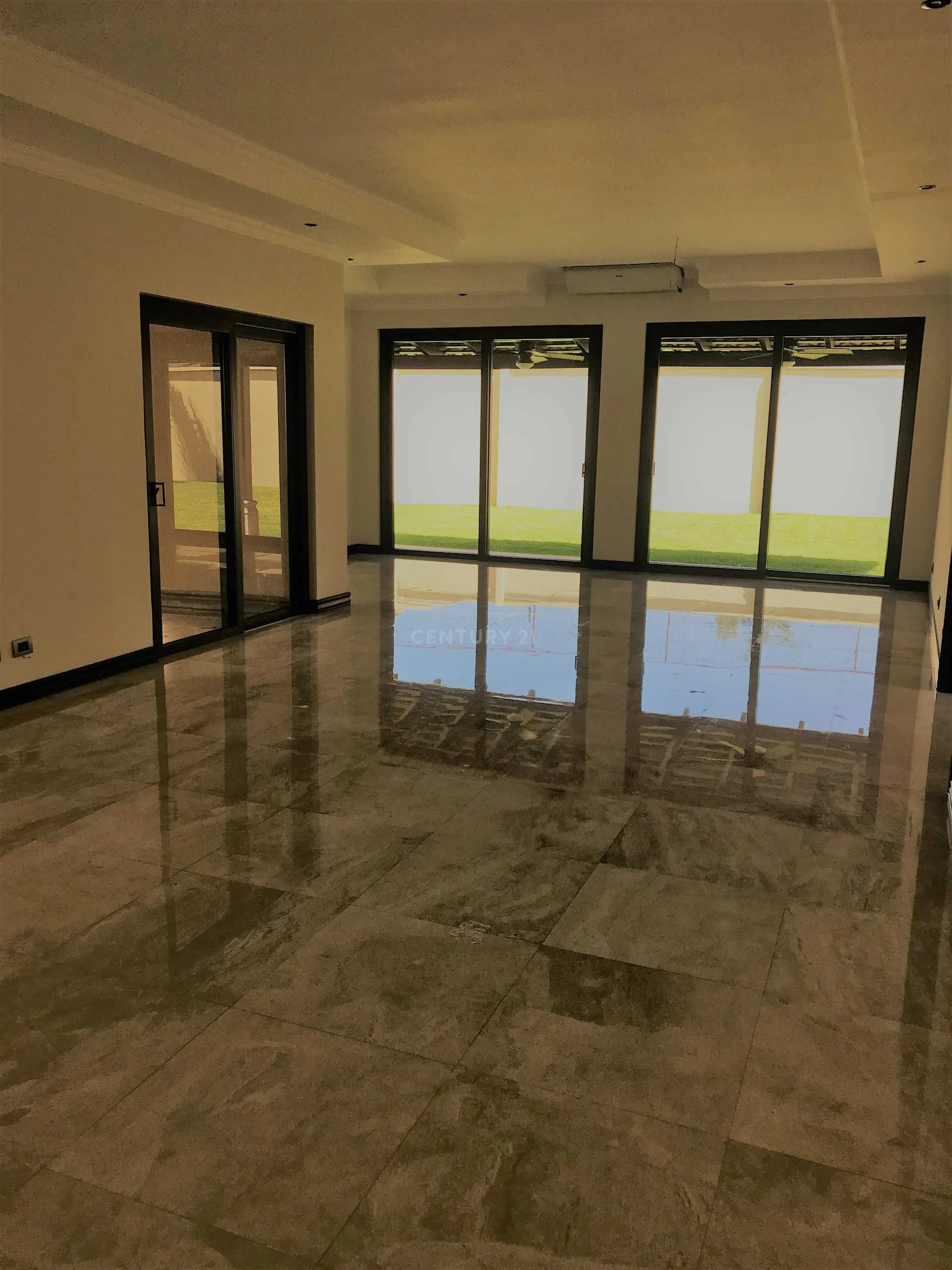 VENTA DE HERMOSA CASA FAMILIAR EN LINDORA - foto 4