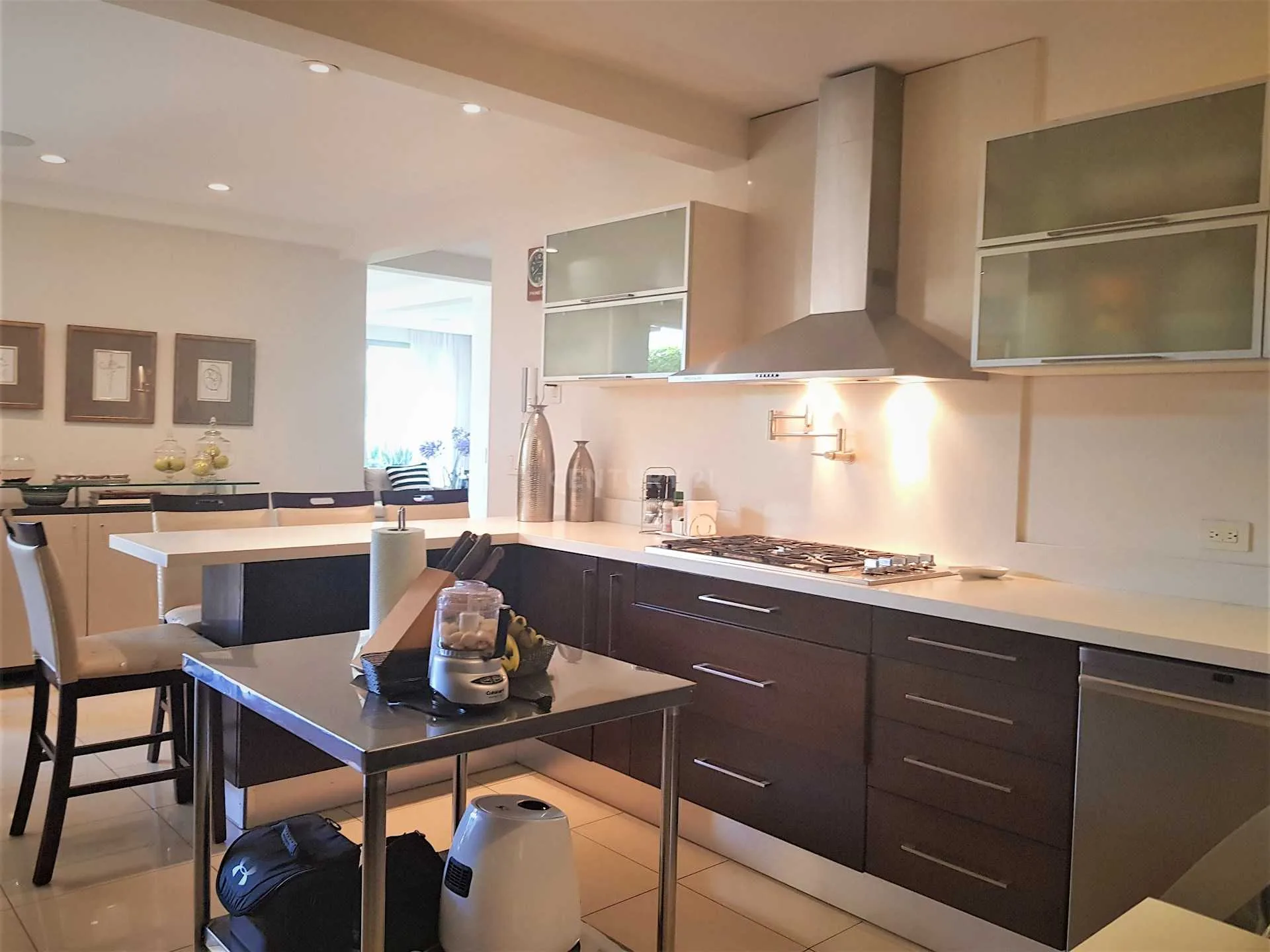 VENTA DE MODERNA CASA EN EXCLUSIVO CONDOMINIO EN BARREAL DE HEREDIA - foto 5