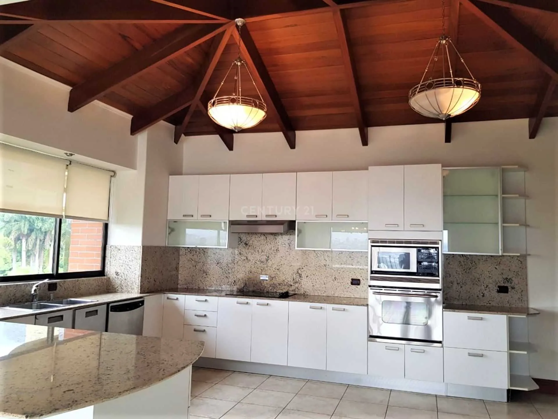 VENTA DE LUJOSO PENTHOUSE EN JABONCILLOS DE ESCAZU - foto 6