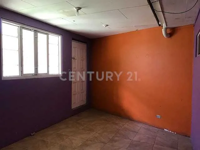 VENTA DE CASA PARA RE MODELAR CON AMPLIO TERRENO USO DE SUELO MIXTO EN GUACHIPELIN ESCAZÚ - foto 5