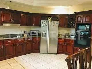 VENTA DE LUJOSA CASA EN LINDORA - foto 6