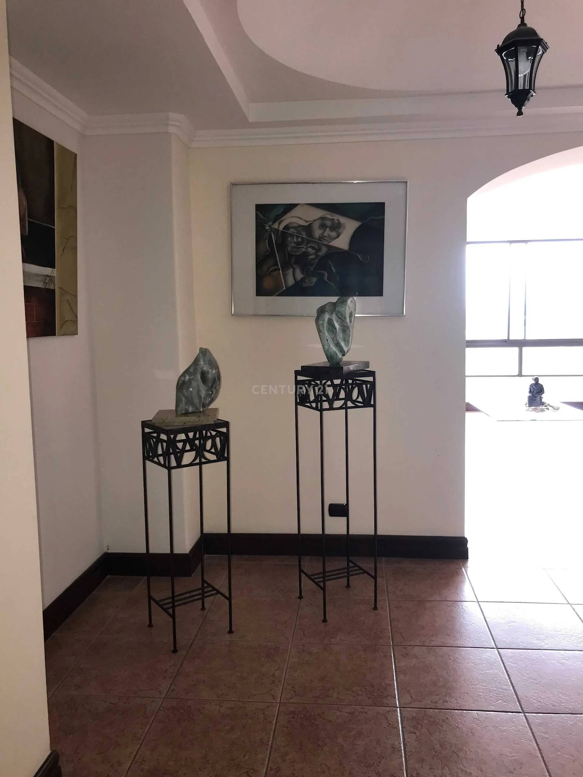VENTA DE APARTAMENTO EN EXCLUSIVO CONDOMINIO EN ESCAZU - foto 5