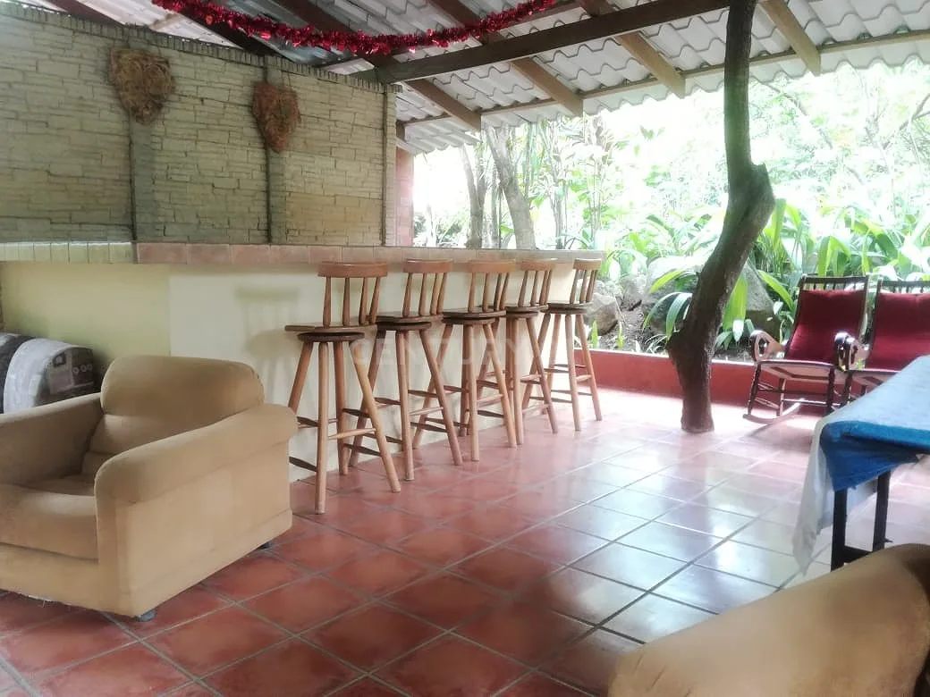 VENTA DE CASA UBICADA EN LOS LAGOS DEL COYOL, PRECIO NEGOCIABLE