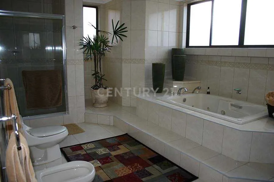 Venta de hermoso condominio ubicado en la zona de Escazú - foto 5