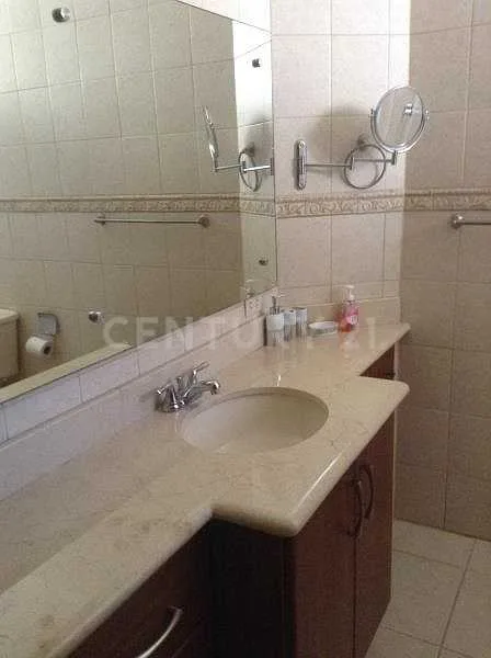 Venta de Hermosa Casa en la Playa - foto 3