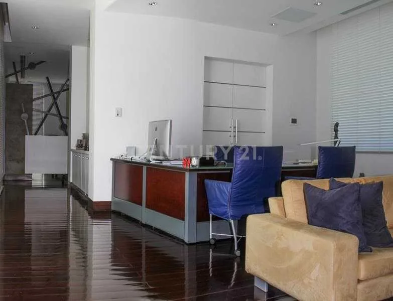 VENTA DE LUJOSA CASA UBICADA ESCAZÚ - foto 3