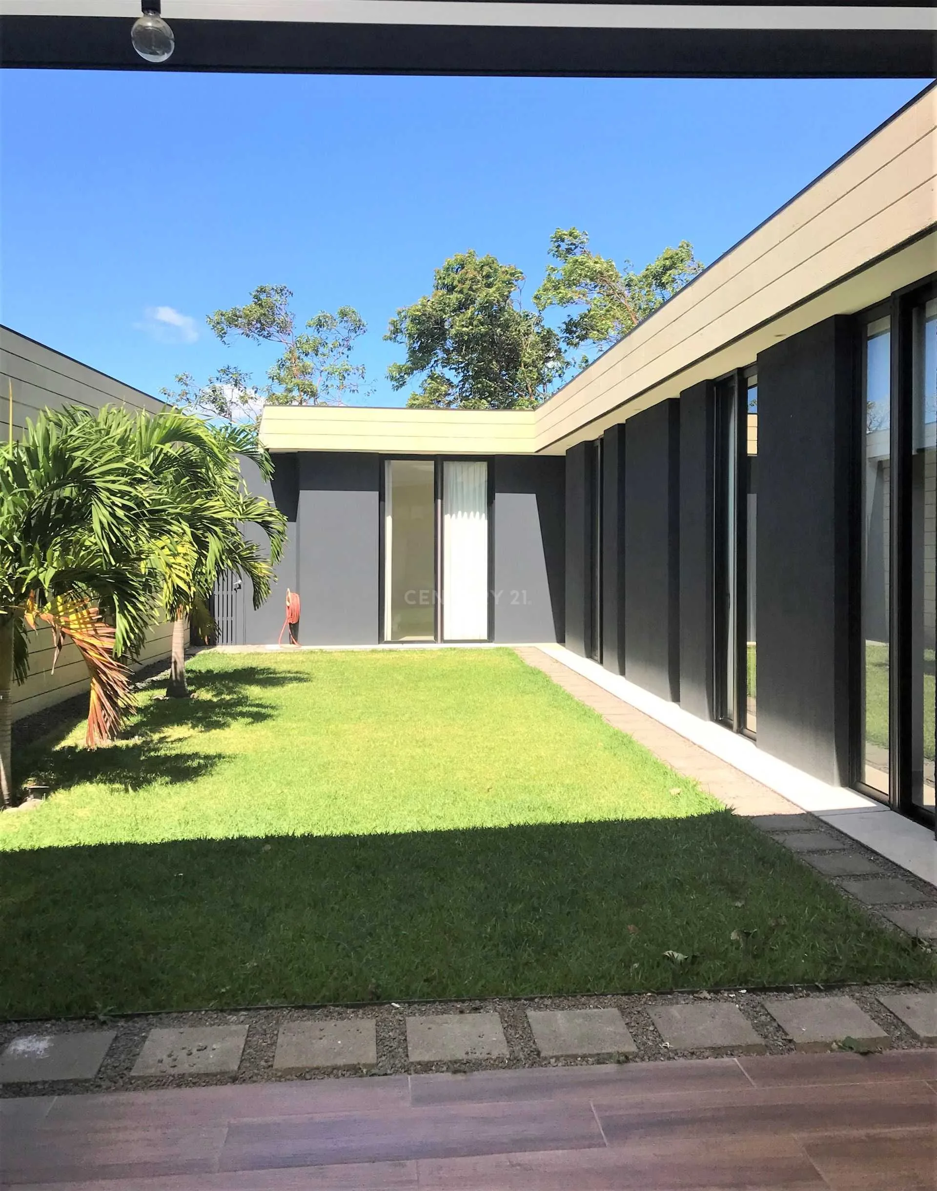 VENTA DE CASA MODERNA EN LINDORA NEGOCIABLE - foto 3
