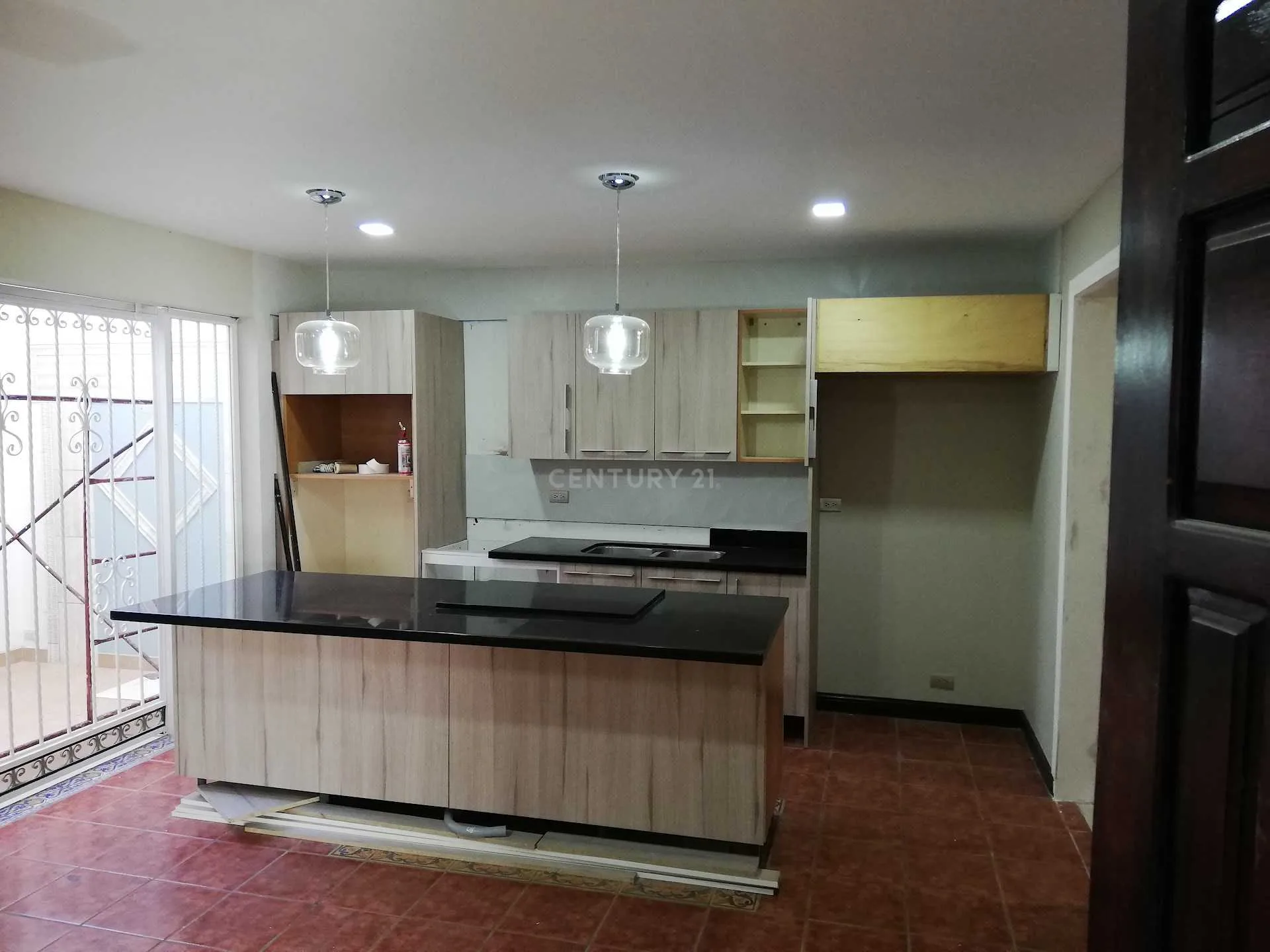 ESPECTACULAR CASA AMPLIA CON ACABADOS DE LUJO EN SANTA ANA POZOS - foto 5