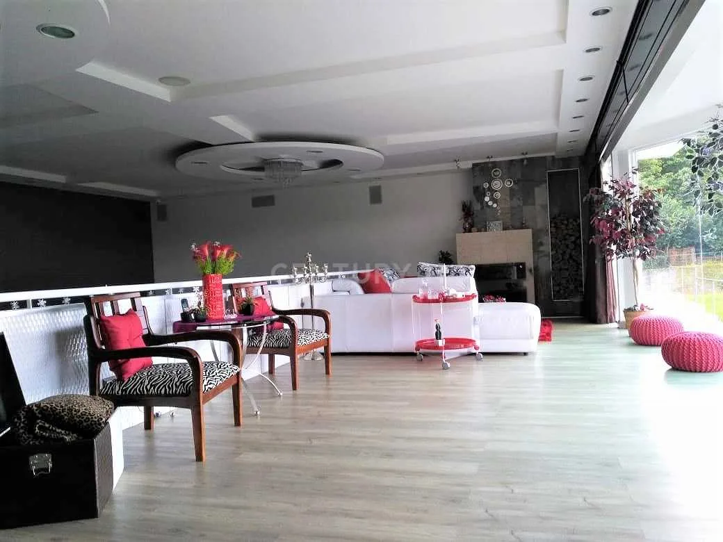 VENTA DE DOS CASA EN UNA, SAN ISIDRO DE HEREDIA - foto 3