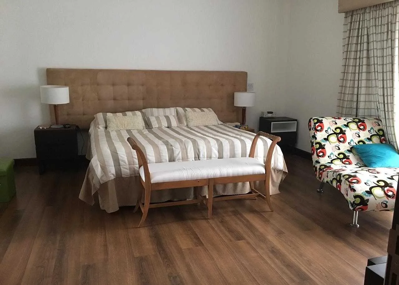VENTA DE LUJOSA CASA EN LOMAS DEL VALLE ALTOS DE LAS PALOMAS - foto 6