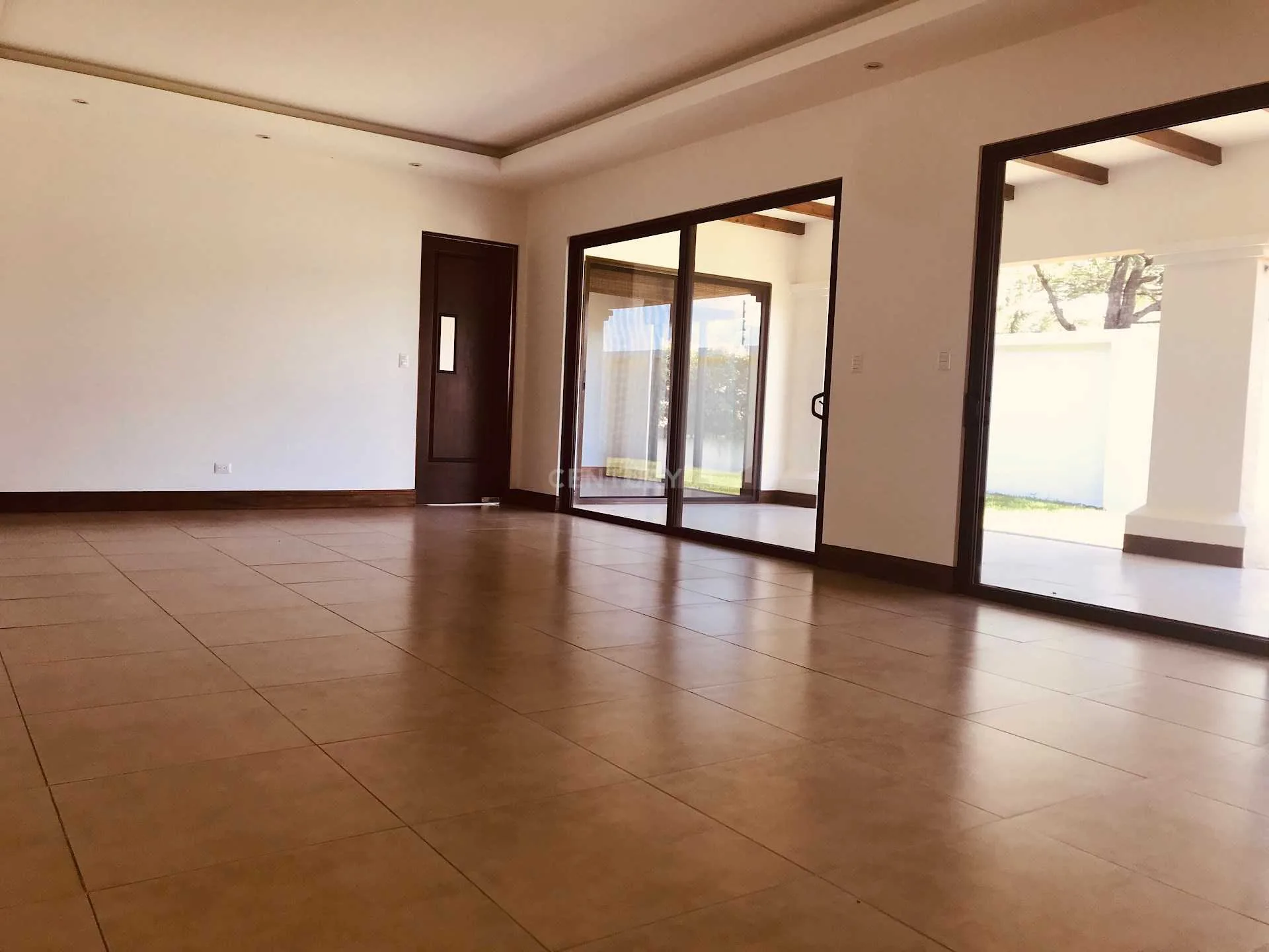 VENTA DE CASA EN CONDOMINIO EXCLUSIVO - foto 3