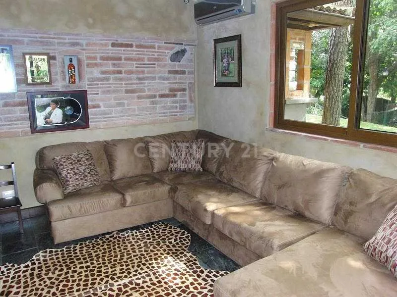 Venta De Hermosa Casa en Condominio en San José Piedades - foto 2