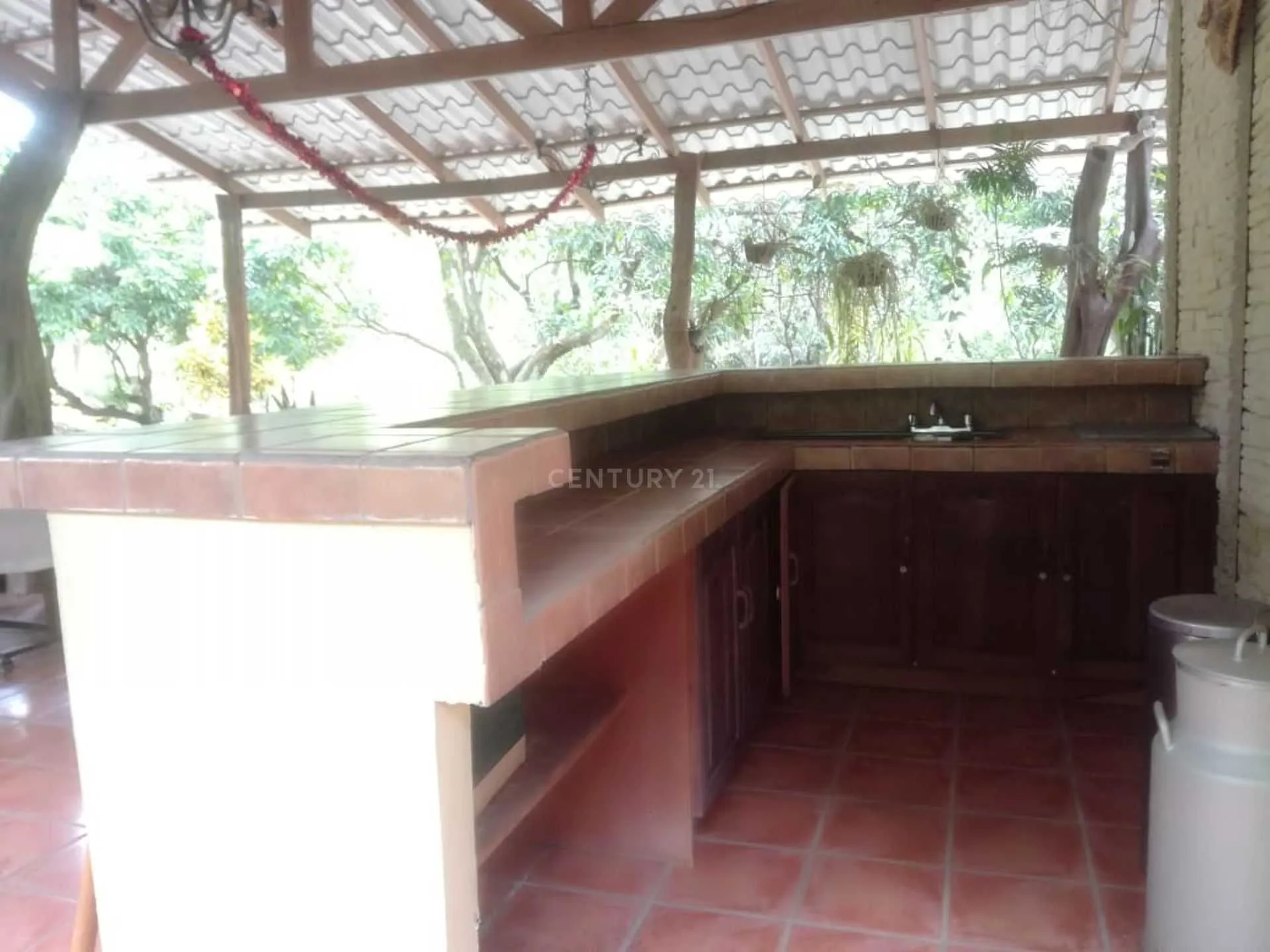 VENTA DE QUINTA EN LOS LAGOS DEL COYOL, PRECIO NEGOCIABLE - foto 3