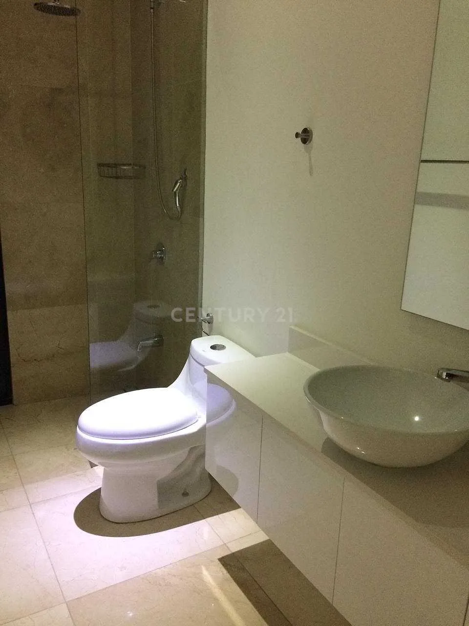 VENTA DE CASA MODERNA EN LINDORA NEGOCIABLE - foto 3