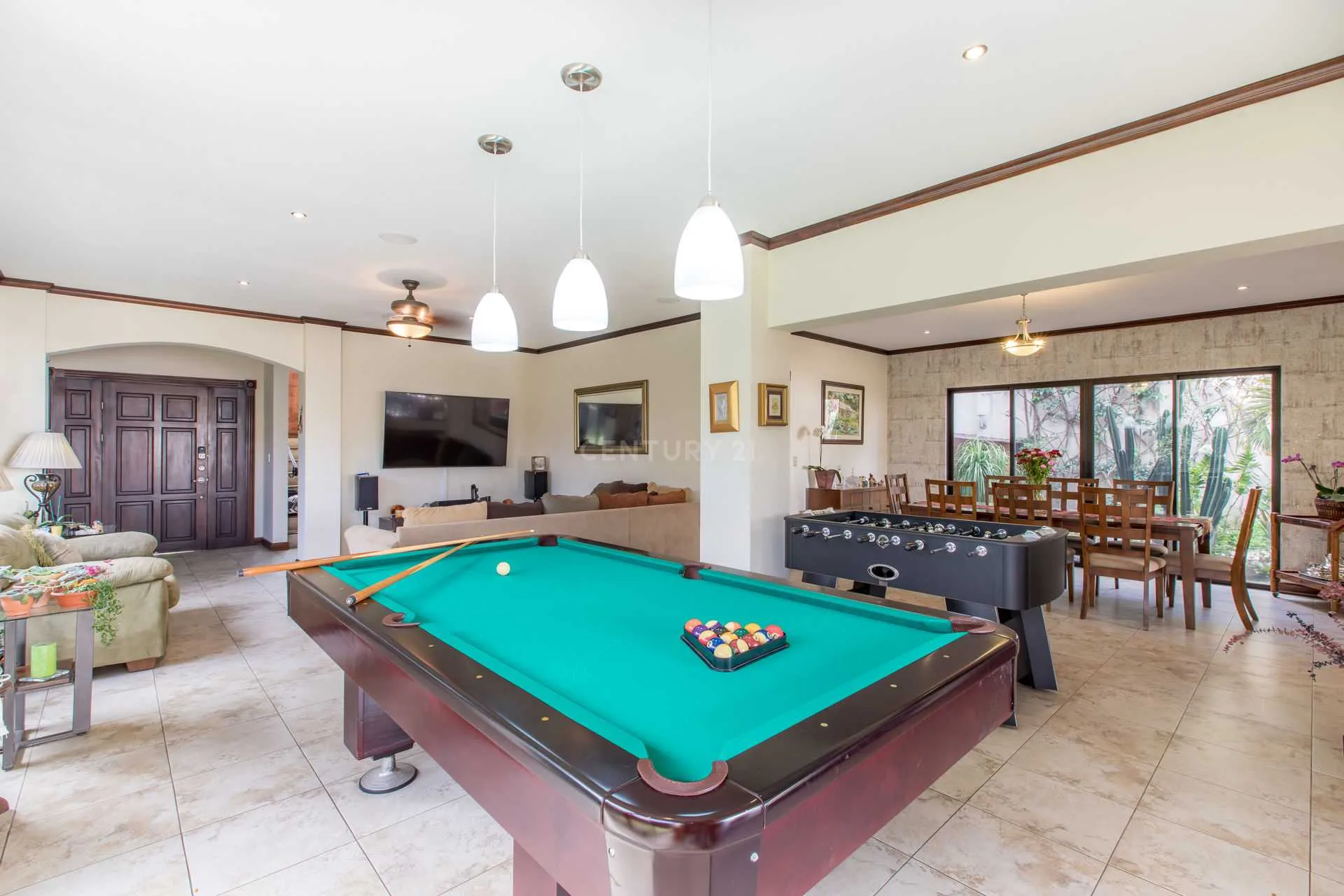 Venta de Lujosa casa en zona de Lindora detalles de lujo Condominio Exclusivo - foto 6