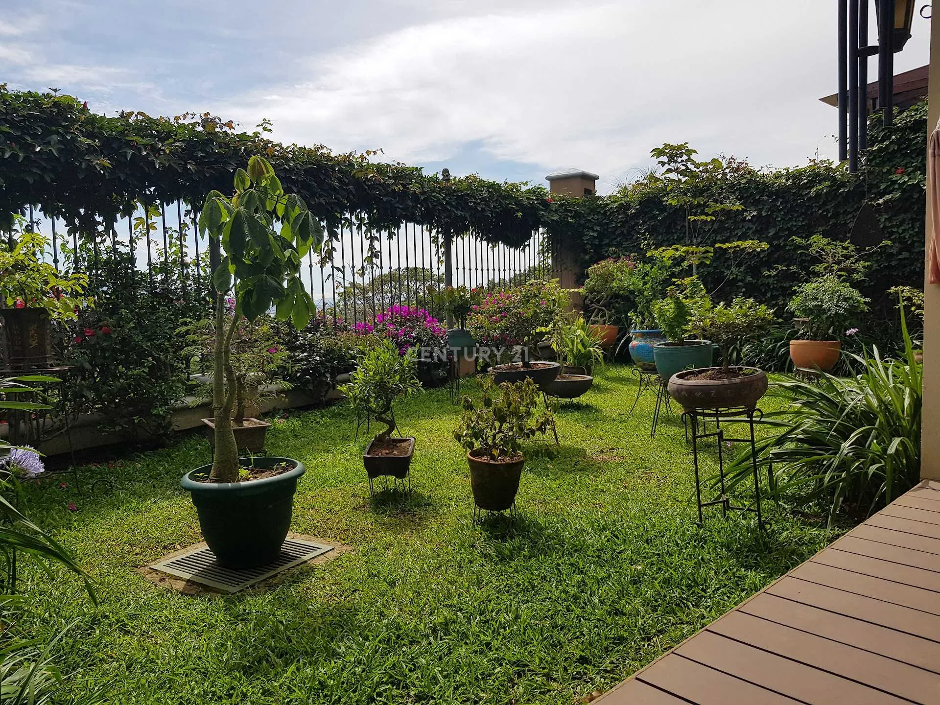 VENTA DE CASA FAMILIAR CON ESPECTACULARES VISTA - foto 4
