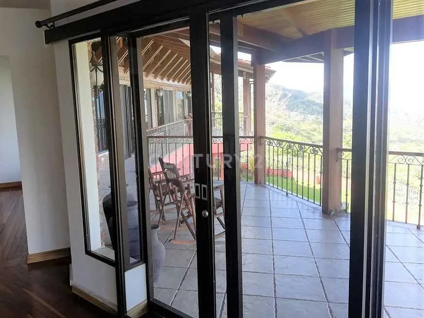 VENTA DE CASA EN SAN ANTONIO DE ESCAZÚ DE 700 M2 DE CONSTRUCCIÓN - foto 4