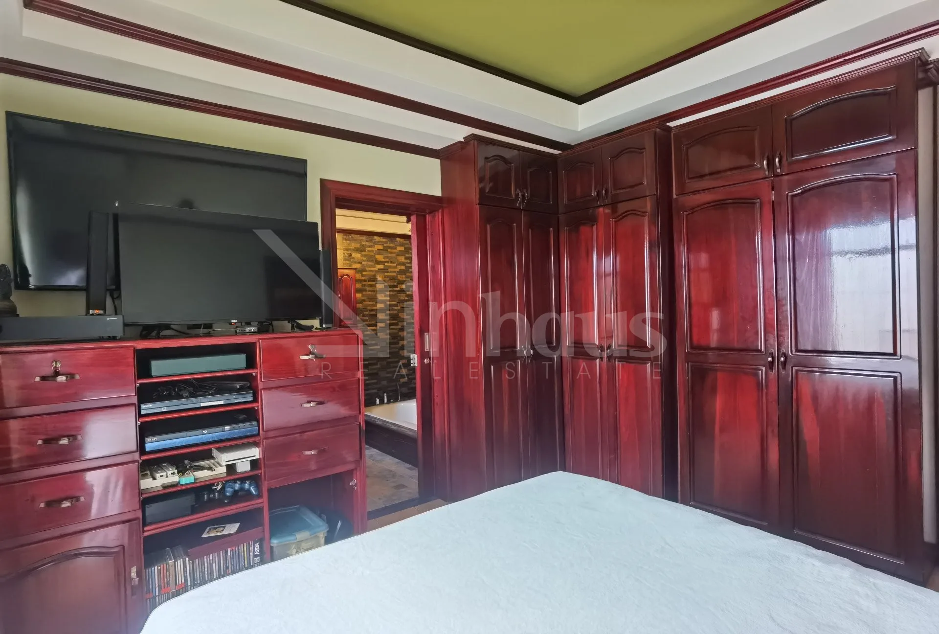 Venta de casa de una planta en concepción - Monserrat - Negociable - foto 3