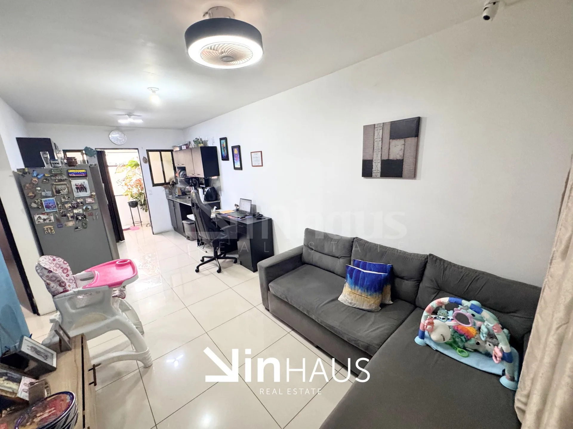 Venta de apartamento en primer nivel en condominio en Alajuelita - foto 6