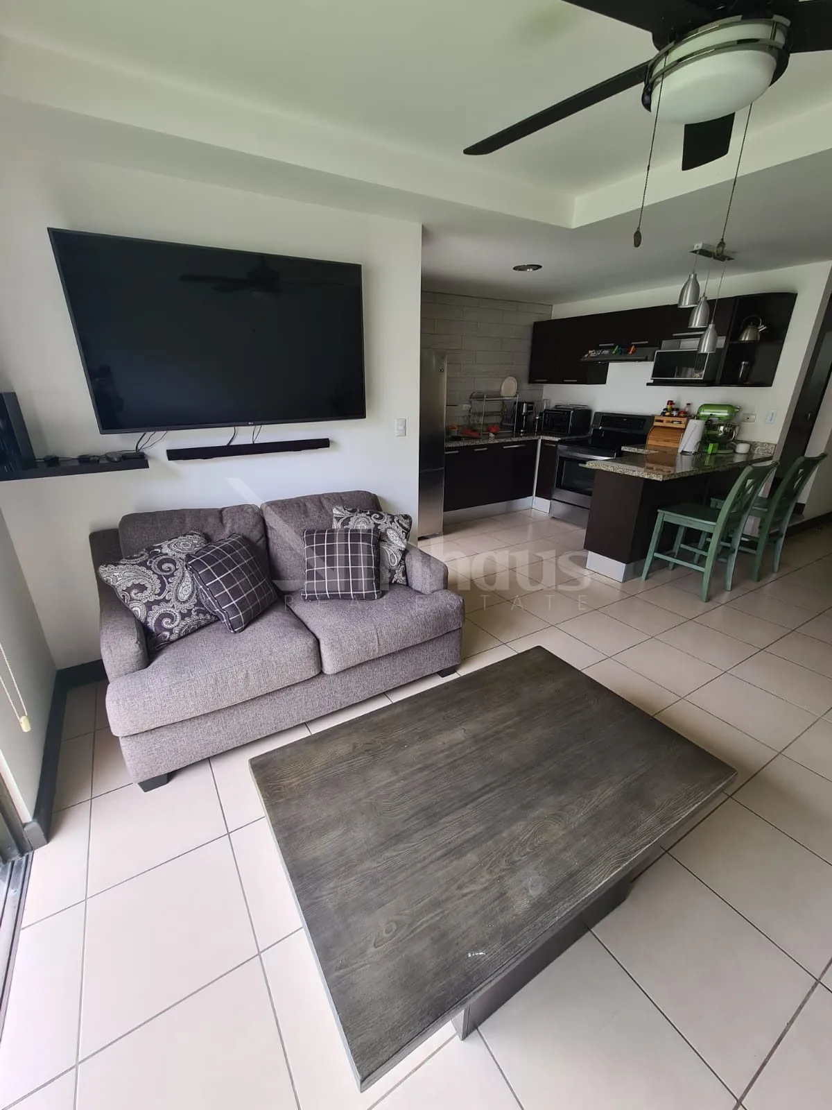 Venta de Casa en Condominio Altavista - foto 3