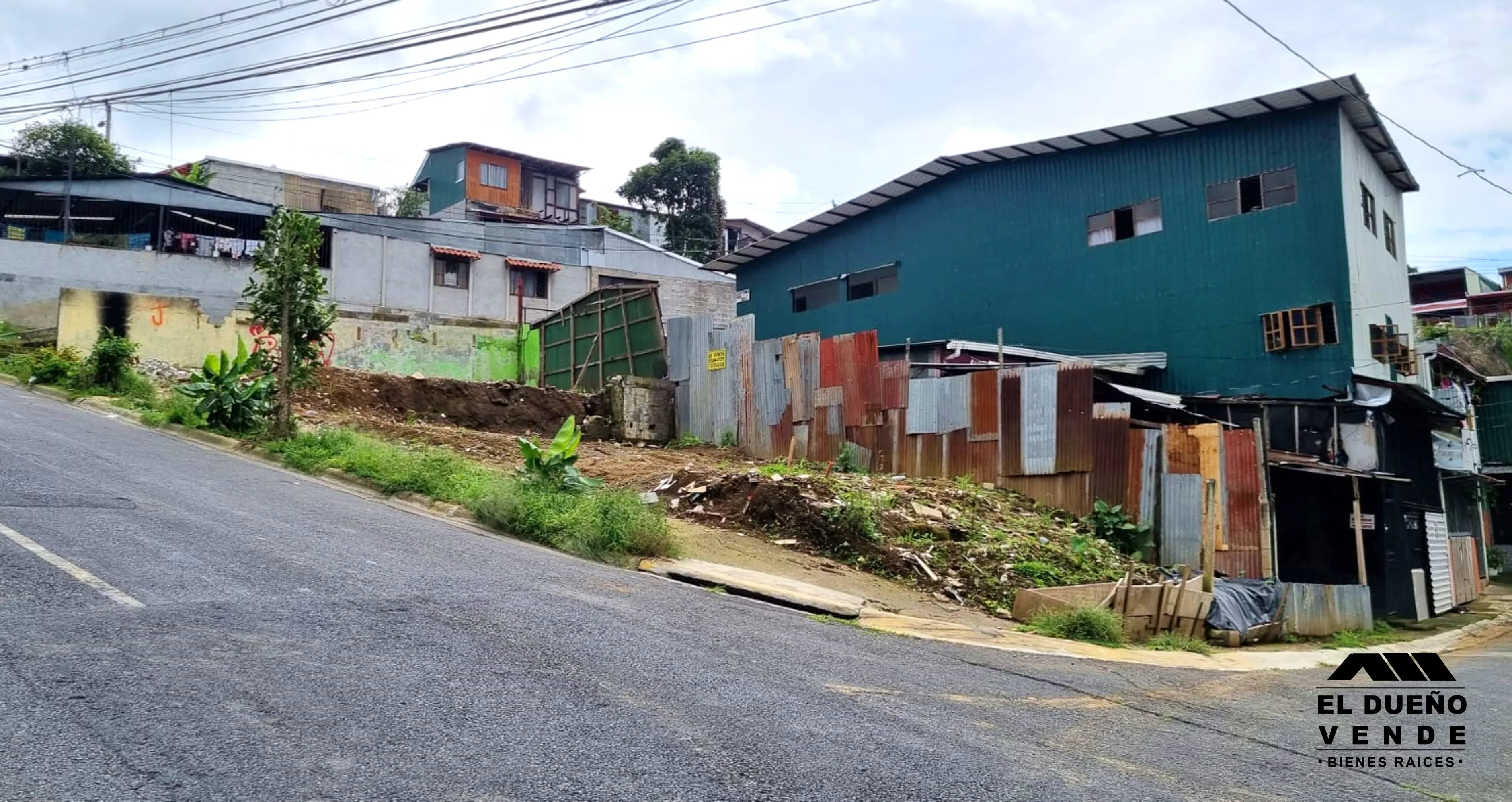 Lote esquinero en Venta en Urbanización El Edén, Purral