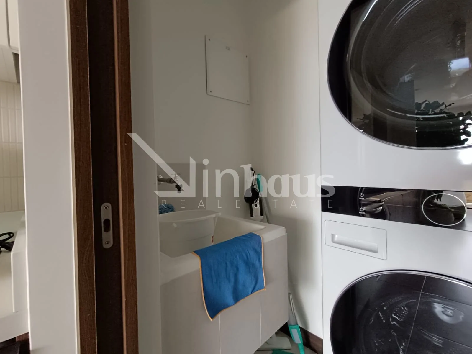 Venta de apartamento en Guachipelin Escazu - foto 3