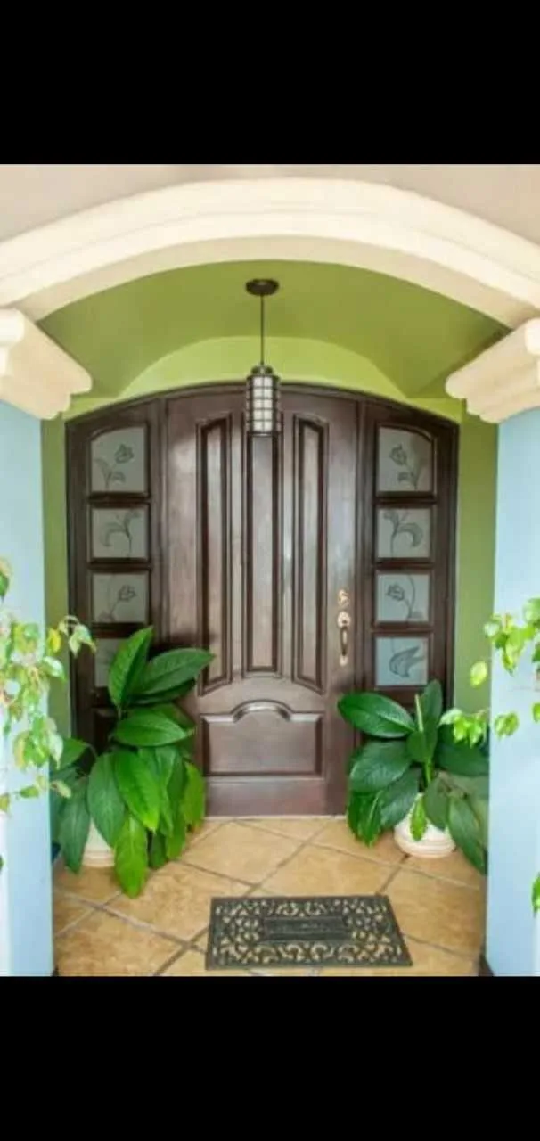 CASA AMUEBLADA EN SAN PABLO DE HEREDIA - foto 2