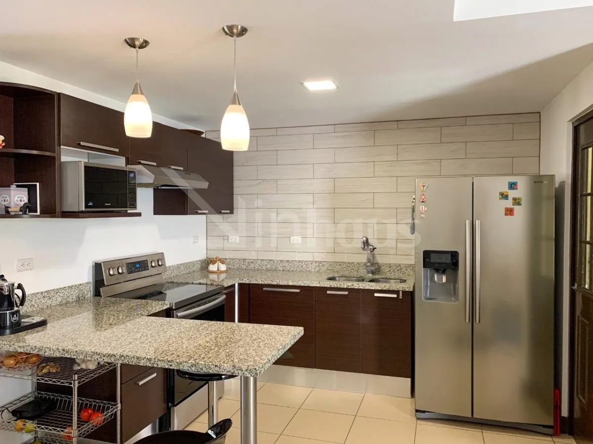 Venta de casa en condominio Altavista Ciudad Colon - foto 3