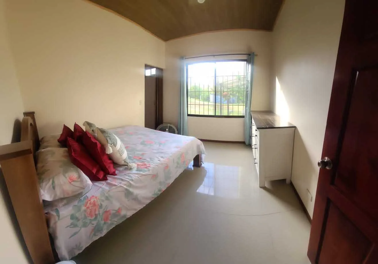 CASA EN VENTA, ESPECTACULARES VISTAS PANORAMICAS, AMANECERES HERMOSOS - foto 2