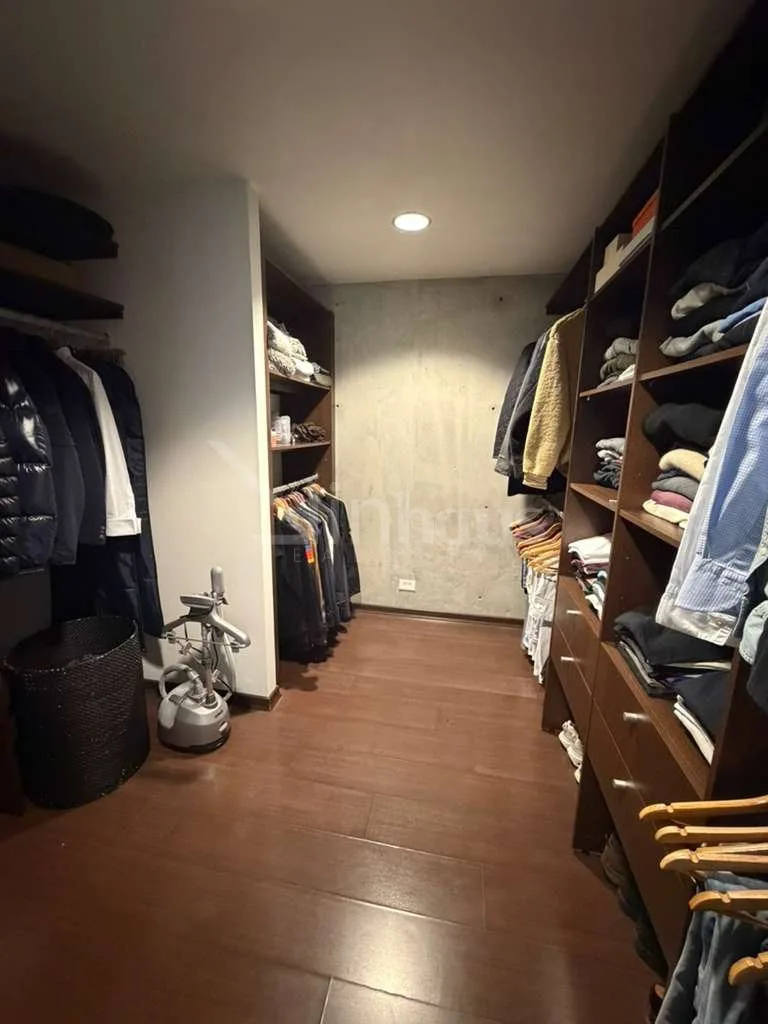 Venta de apartamento tipo loft en Escazú - foto 3