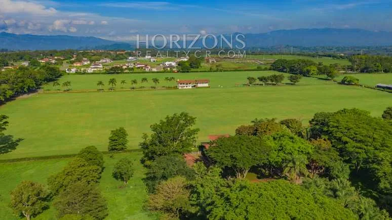 LOTE EN LOS REYES GUACIMA ALAJUELA 940M²- NJA604 - foto 4