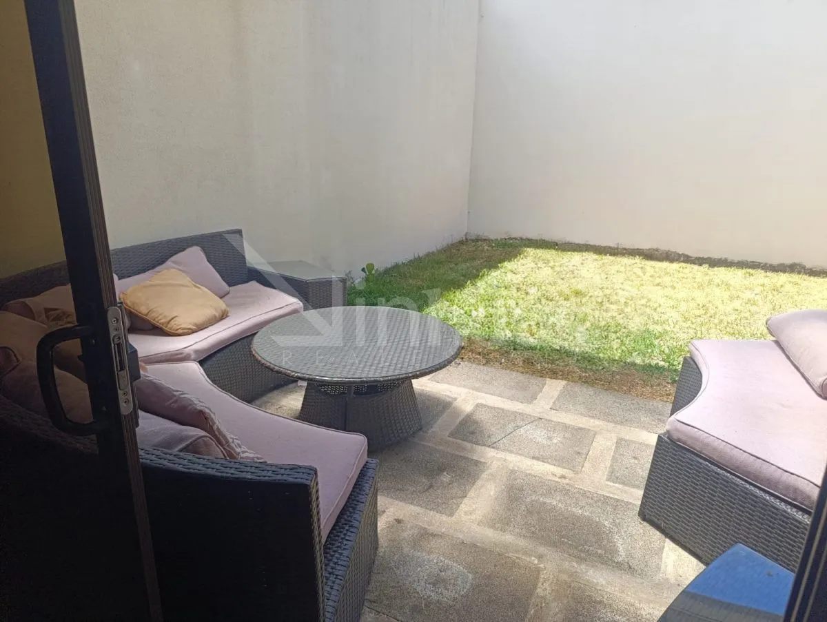 Venta de Casa en Condominio Parques del Sol - foto 3