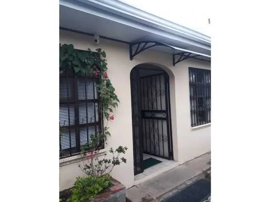 A la venta casa con uso de suelo mixto, Pozos de Santa Ana - foto 2