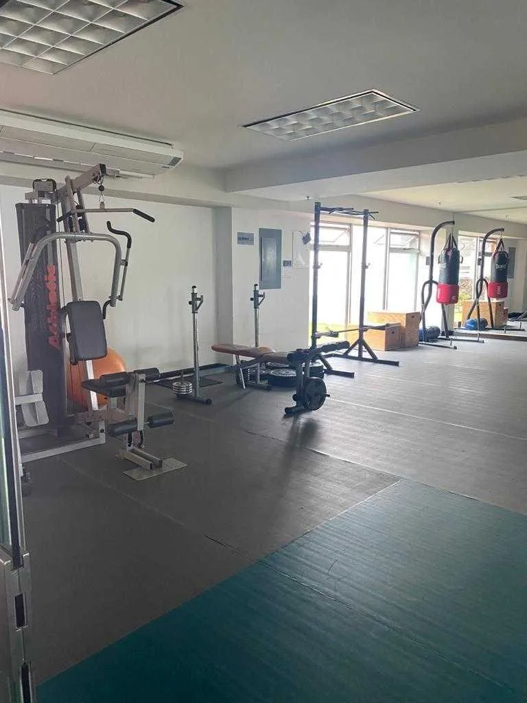 En venta apartamento en exclusiva torre Vistas del Robledal, La Uruca - foto 6