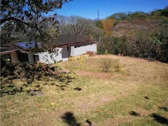 Lote residencial de 1310 a la venta en Residencial Alcázares, Pozos de Santa Ana - foto 3