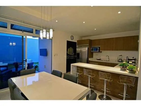 Condominio de dos plantas a la venta en Sol Park, Pozos de Santa Ana ¡PRECIO REDUCIDO! - foto 5