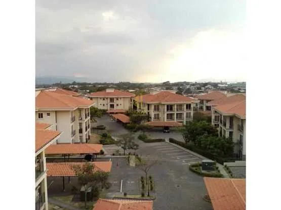 Apartamento de una planta en venta, Torre San Vicente. San Antonio de Belén - foto 2