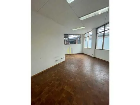 Local comercial de 323 m2 en alquiler, CC Trejos Montealegre - foto 5
