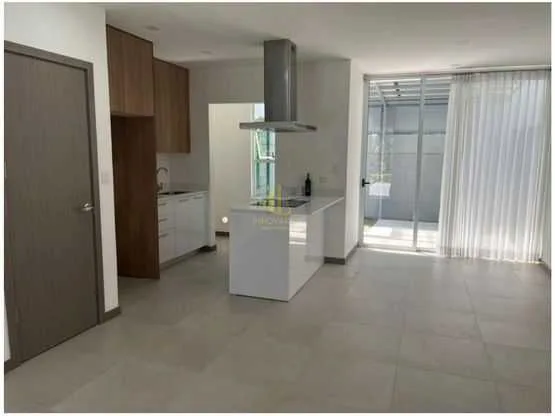 Casa de dos plantas en alquiler, Condominio Río Escondido. Piedades de Santa Ana - foto 3
