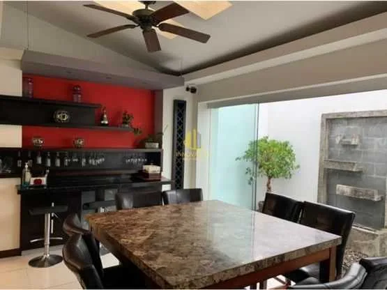 Casa de dos plantas en venta, Condominio Alameda. Pozos de Santa Ana - foto 6