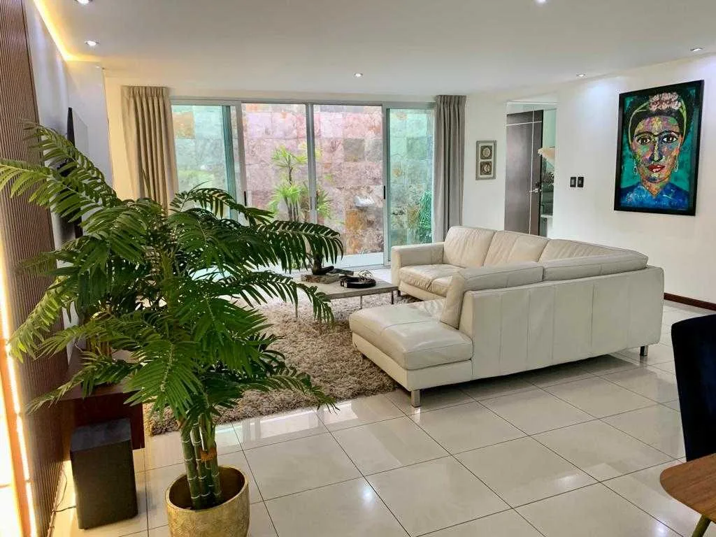 En venta amplia casa contemporánea en condominio, Pozos de Santa Ana - foto 3