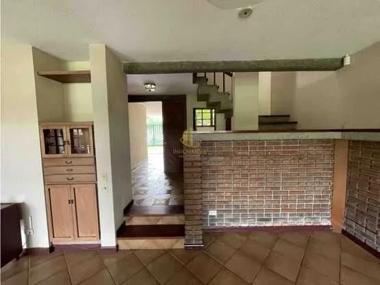 En venta casa de dos plantas con uso de suelo mixto, Sabana Sur - foto 3