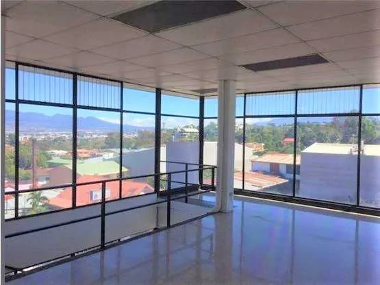 Local comercial de 200 m2 en alquiler, San Miguel de Escazú - foto 6