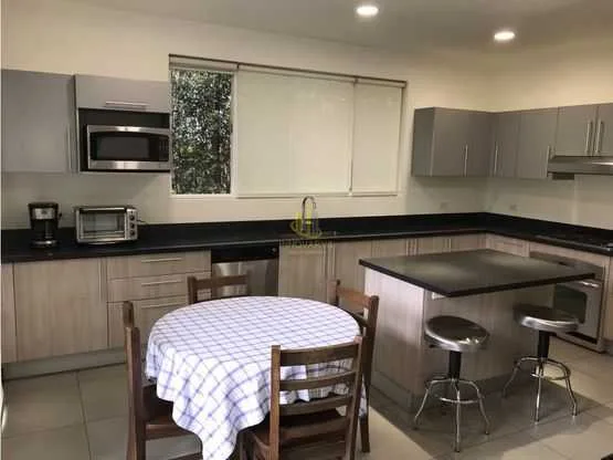 Casa contemporánea en alquiler, Condominio Villamont. Santa Ana - foto 6