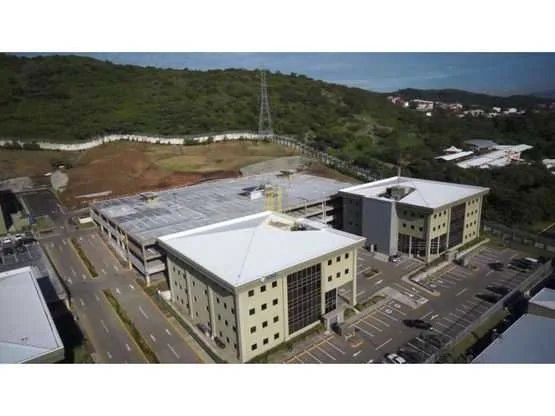Alquiler de oficina de 247 m2 en Multipark, Guachipelín de Escazú - foto 3