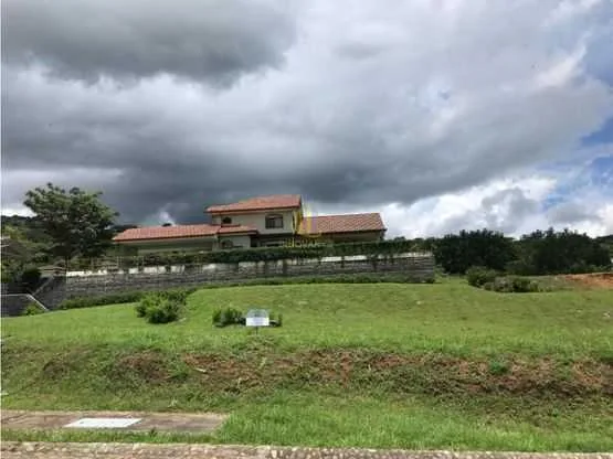 Lote residencial de 663 m2 en venta, Condominio Bosque Escondido. Brasil de Mora - foto 4