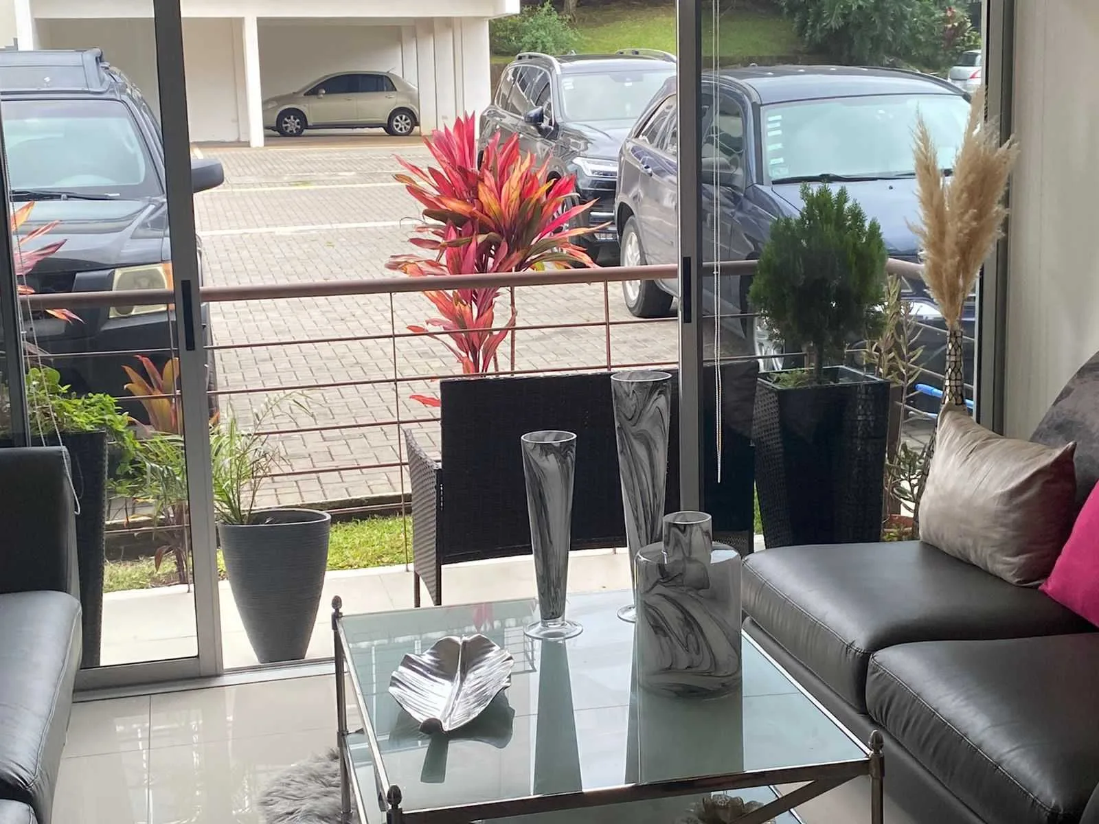 Apartamento con muebles en alquiler, Condominio Panorama - foto 2